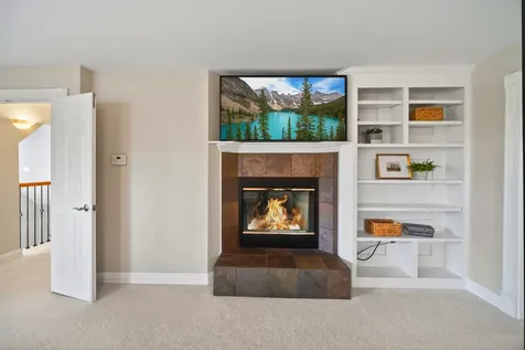 70 Forest Avenue Naperville IL 60540