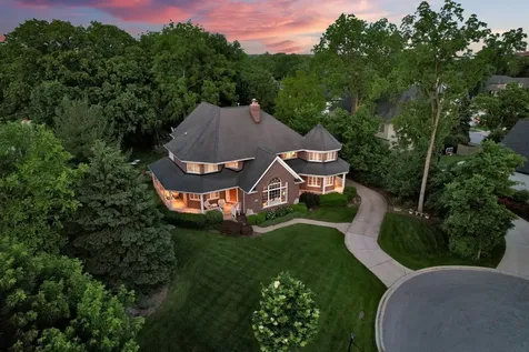 70 Forest Avenue Naperville IL 60540