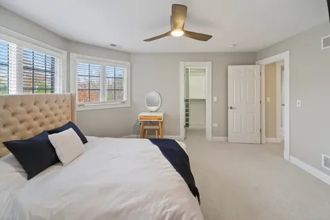 70 Forest Avenue Naperville IL 60540