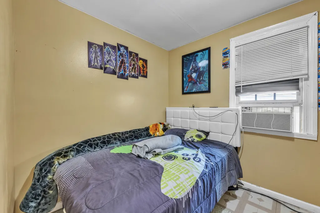 3031 South Central Park Avenue Chicago IL 60623
