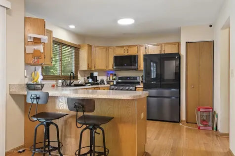 1360 Knottingham Drive Gurnee IL 60031