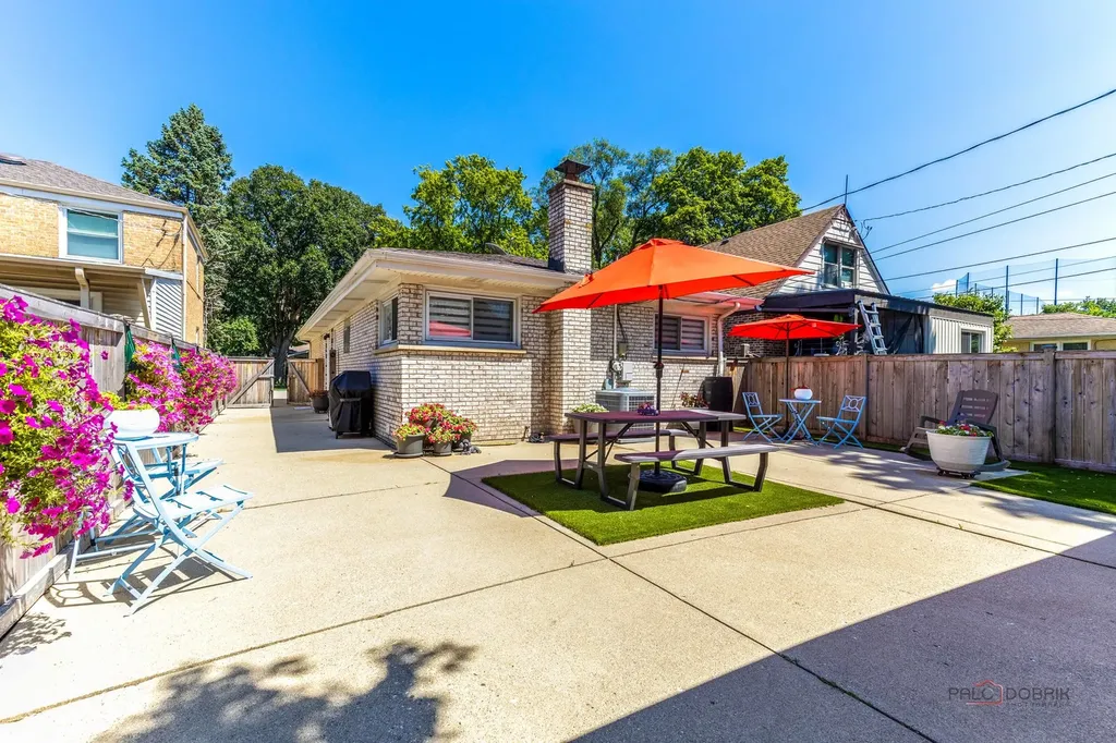 1220 Elliott Street Park Ridge IL 60068