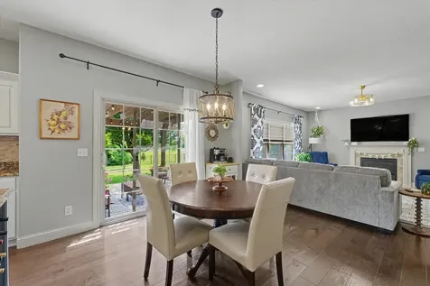 1203 White Oak Road Mahomet IL 61853