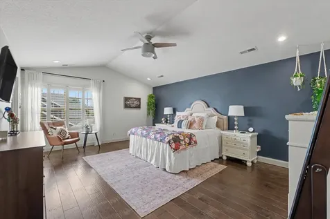 1203 White Oak Road Mahomet IL 61853