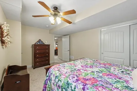 1203 White Oak Road Mahomet IL 61853