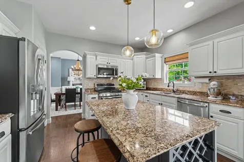 1203 White Oak Road Mahomet IL 61853