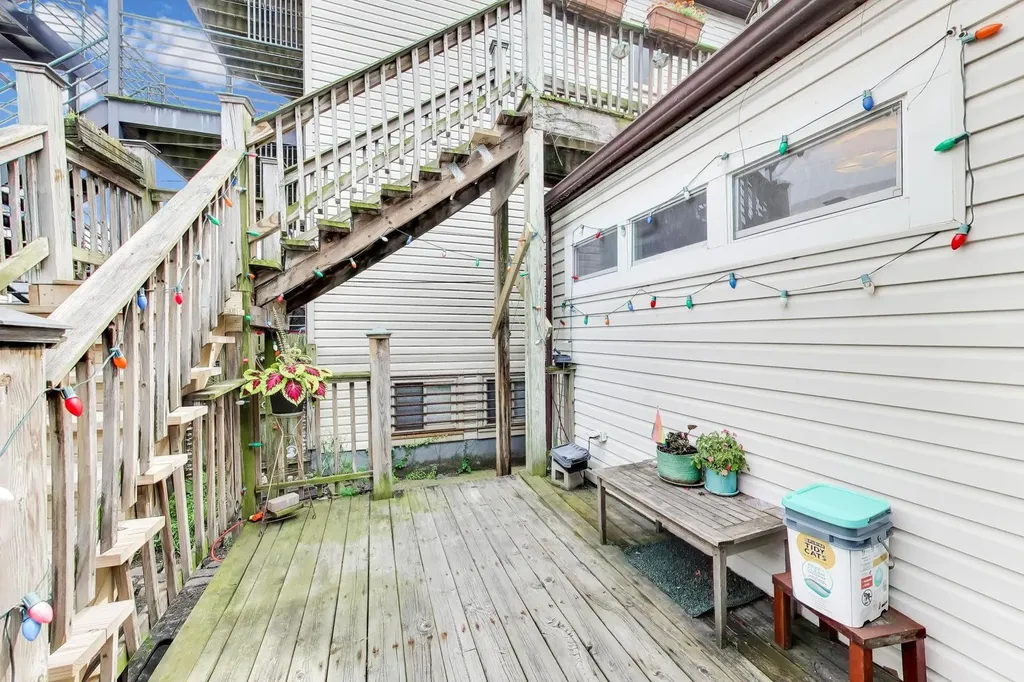 2643 North California Avenue Chicago IL 60647