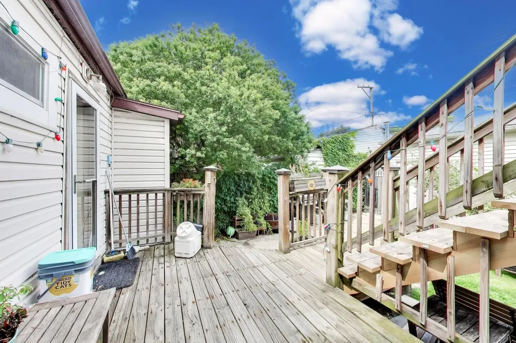 2643 North California Avenue Chicago IL 60647