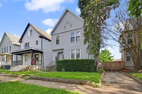 813 East Jefferson Street Bloomington IL 61701