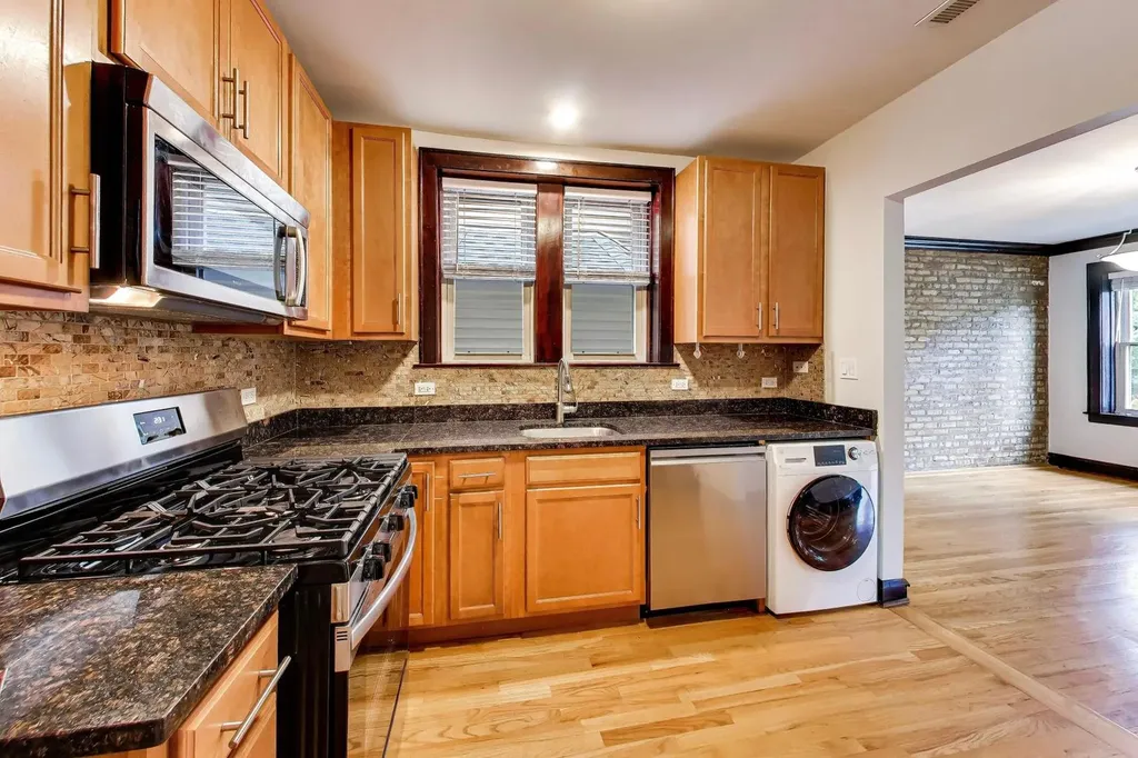 4646 North Seeley Avenue Chicago IL 60625