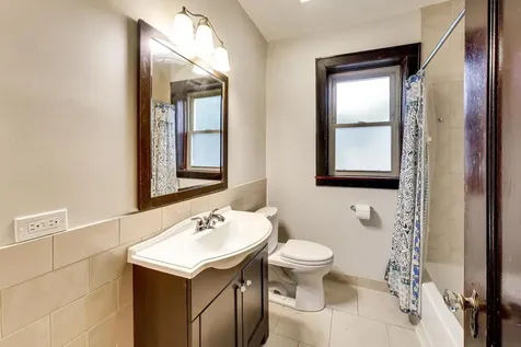 4646 North Seeley Avenue Chicago IL 60625