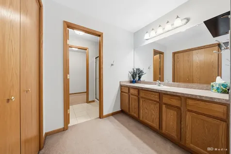 1636 Mallards Cove Beecher IL 60401