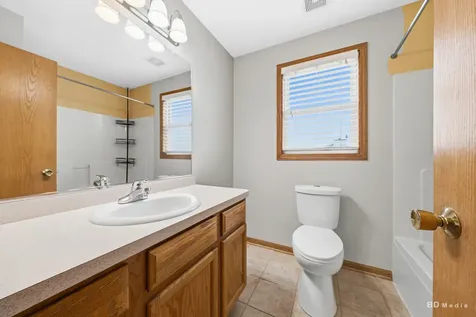 1636 Mallards Cove Beecher IL 60401