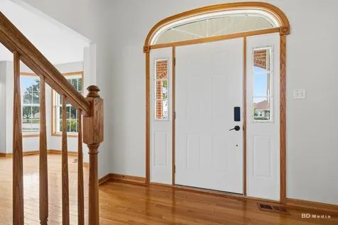 1636 Mallards Cove Beecher IL 60401