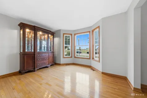 1636 Mallards Cove Beecher IL 60401