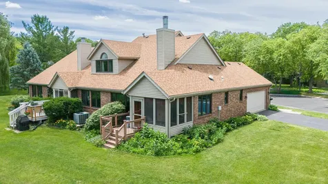 6320 Old Hunters Run Rockford IL 61114