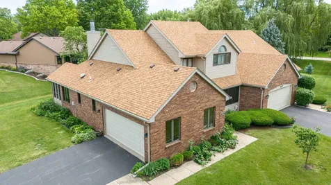 6320 Old Hunters Run Rockford IL 61114