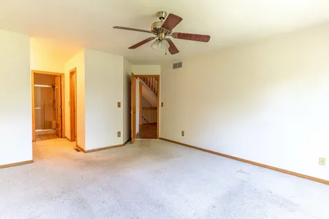 6320 Old Hunters Run Rockford IL 61114