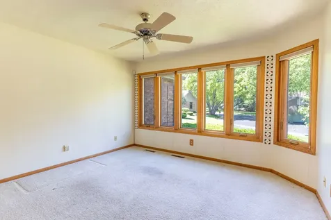 6320 Old Hunters Run Rockford IL 61114