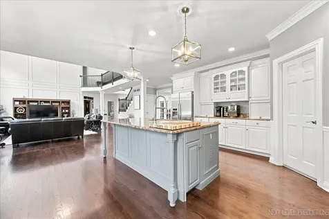 3N956 Walt Whitman Road St. Charles IL 60175