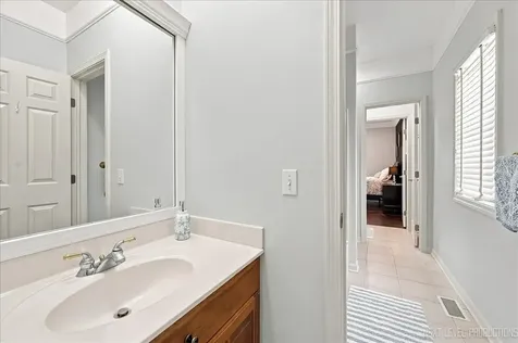 3N956 Walt Whitman Road St. Charles IL 60175