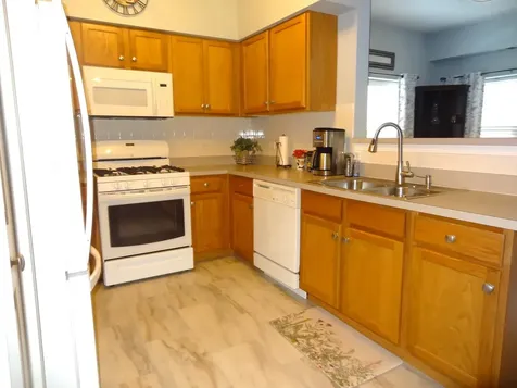0S099 Lee Court Winfield IL 60190
