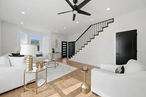 638 East 65th Street Chicago IL 60637