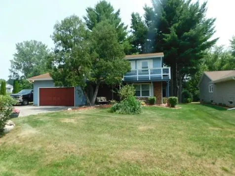 113 Queensbury Place Poplar Grove IL 61065