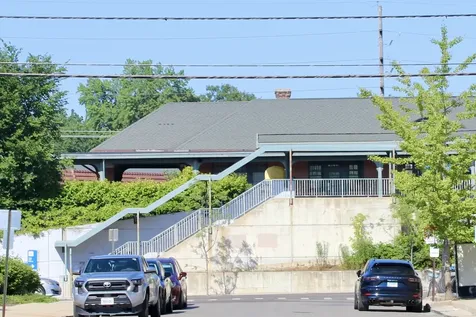 1933 Harrison Street Evanston IL 60201