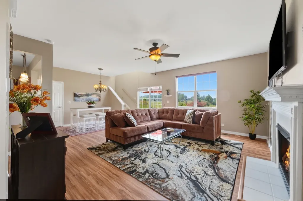 1192 Natalie Court Antioch IL 60002