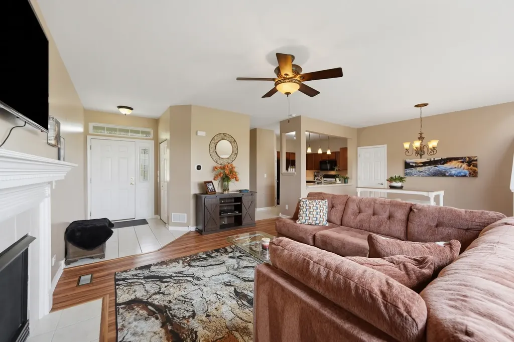 1192 Natalie Court Antioch IL 60002
