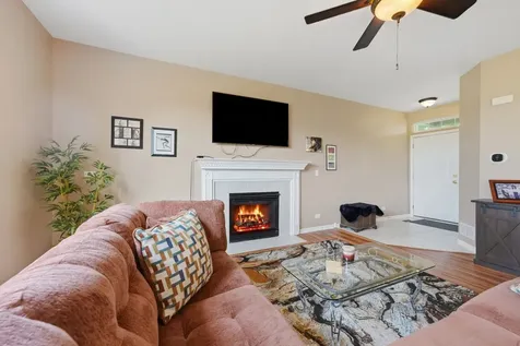 1192 Natalie Court Antioch IL 60002