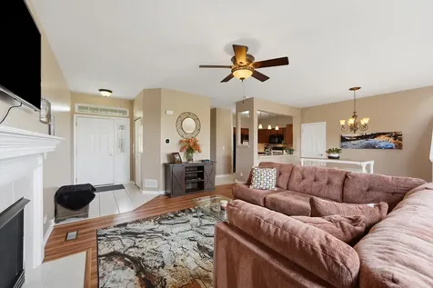1192 Natalie Court Antioch IL 60002