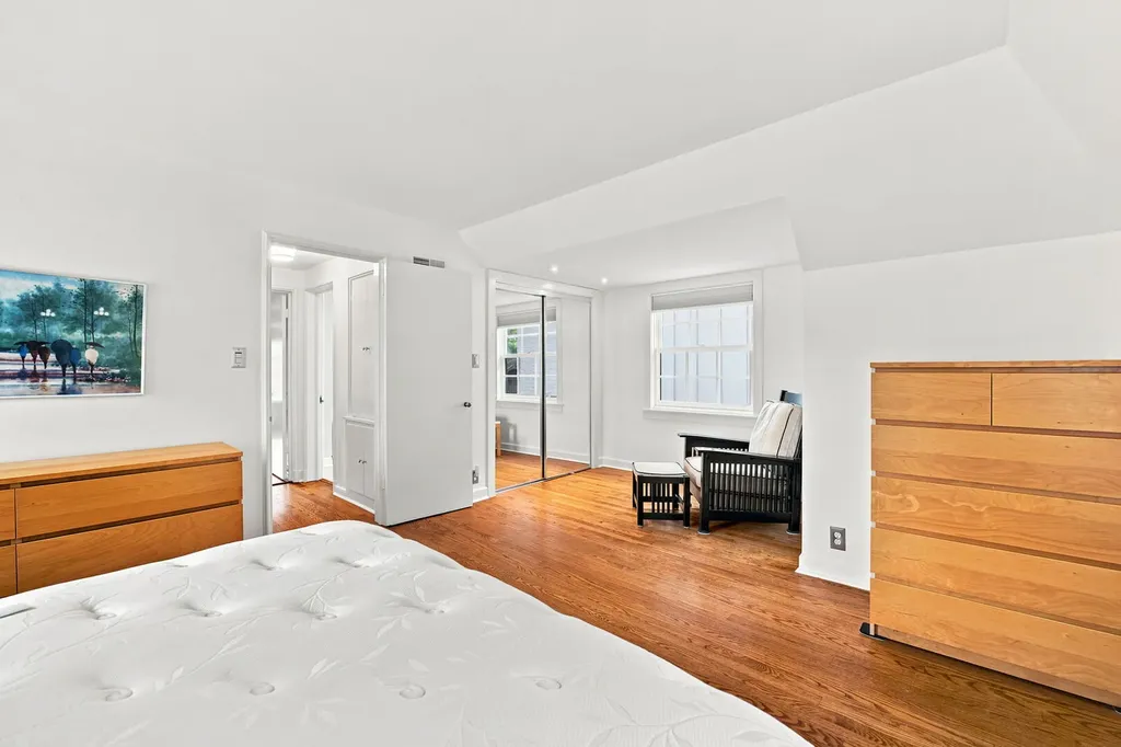 10403 South Talman Avenue Chicago IL 60655