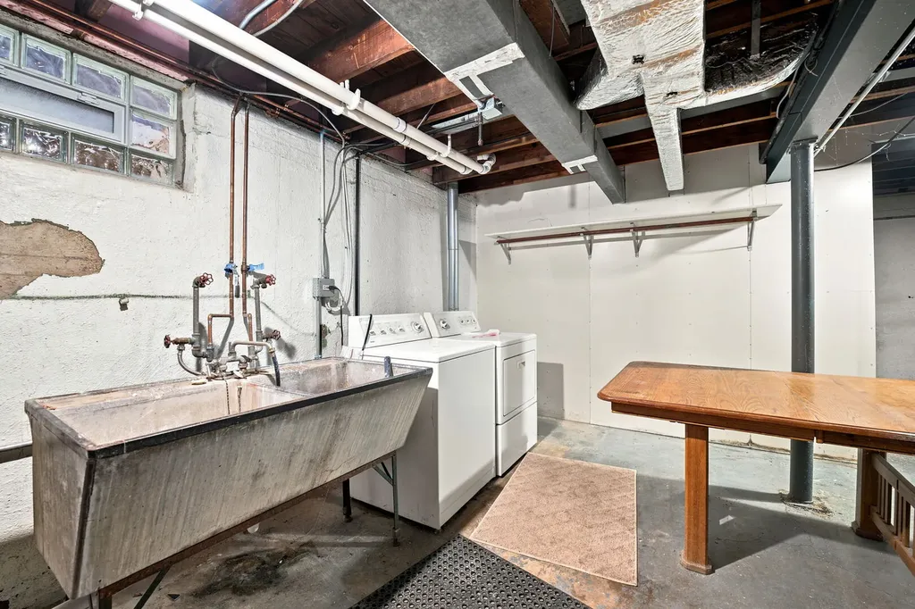 10403 South Talman Avenue Chicago IL 60655