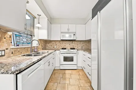 10403 South Talman Avenue Chicago IL 60655