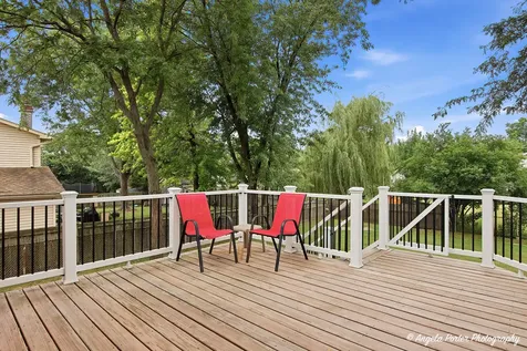 15 Old Mill Grove Road Lake Zurich IL 60047
