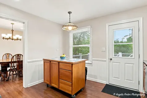 15 Old Mill Grove Road Lake Zurich IL 60047