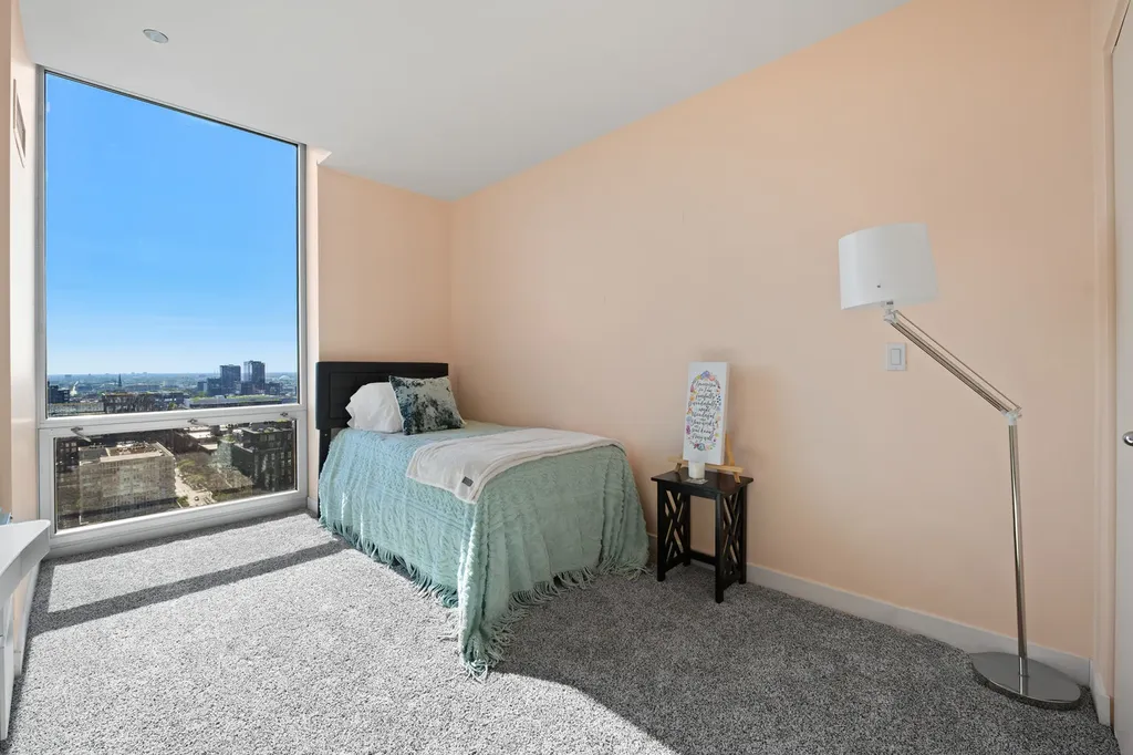 737 West Washington Boulevard Chicago IL 60661