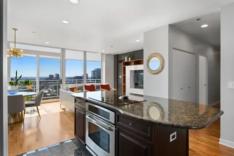 737 West Washington Boulevard Chicago IL 60661