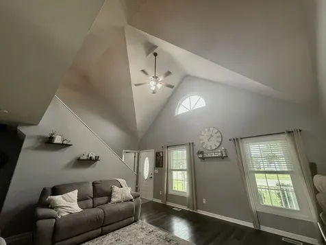 602 Suzanne Avenue Bradley IL 60915