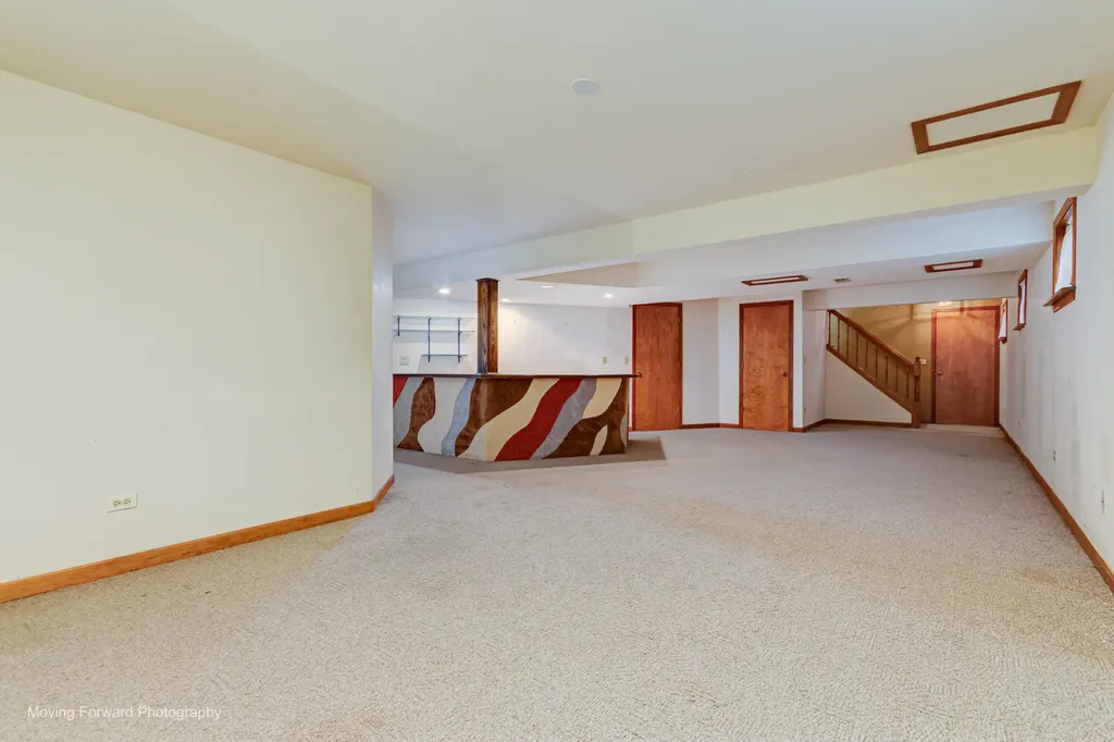 69 North Lambert Road Glen Ellyn IL 60137