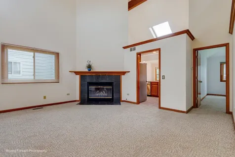 69 North Lambert Road Glen Ellyn IL 60137
