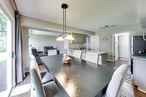 76 Cambridge Avenue Streamwood IL 60107