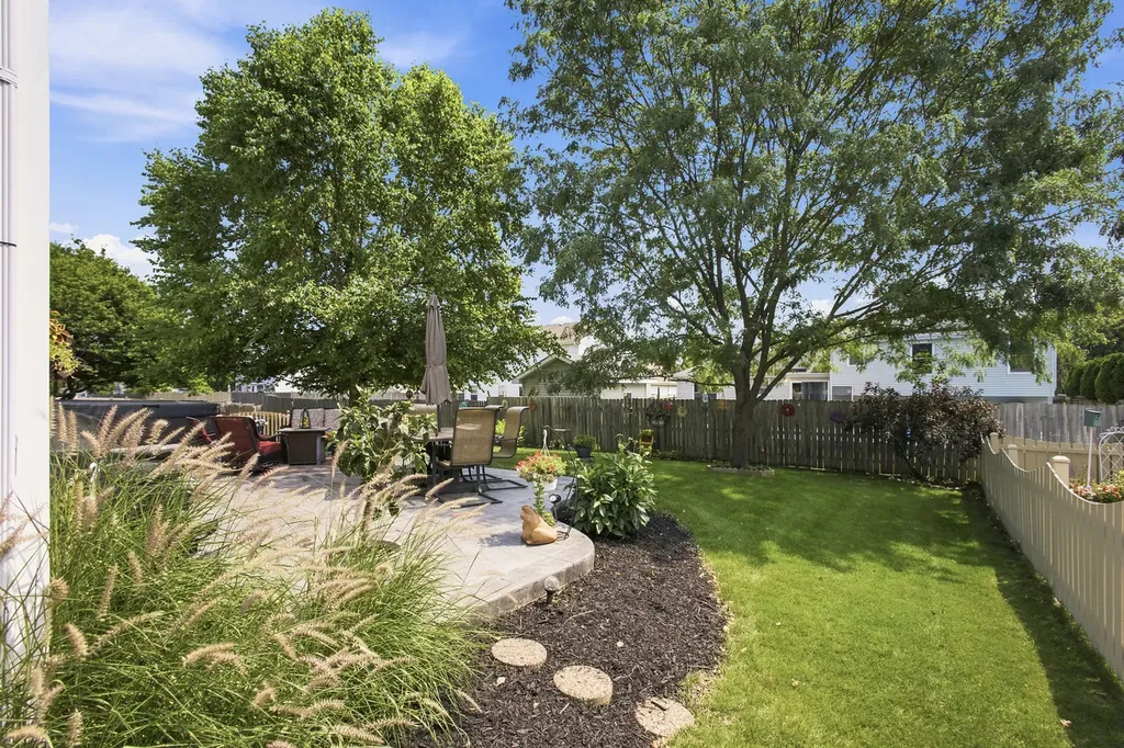 1904 Maple Glen Drive Plainfield IL 60586