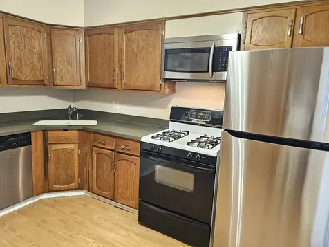 11 Crestview Lane Vernon Hills IL 60061