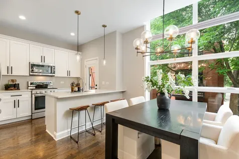 2024 West Willow Street Chicago IL 60647
