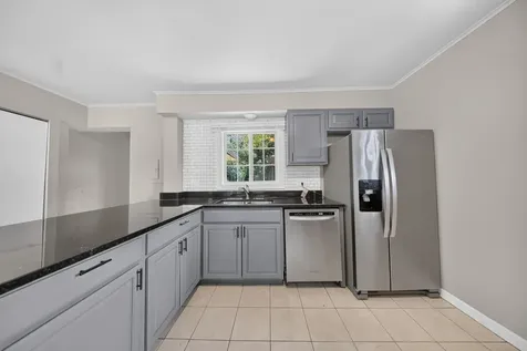 415 Shabbona Drive Park Forest IL 60466