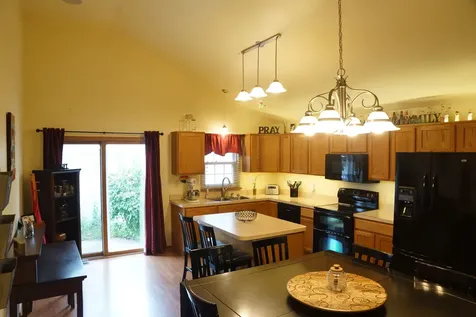 1573 Stefanie Lane Bourbonnais IL 60914