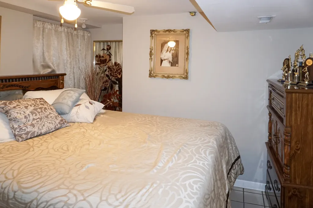 3318 North Page Avenue Chicago IL 60634